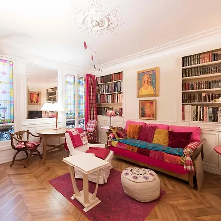 Veeve - Painting The Streets Of Pigalle דירה פריז