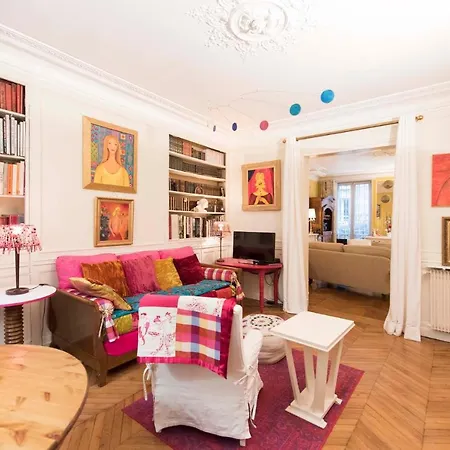 Veeve - Painting The Streets Of Pigalle דירה