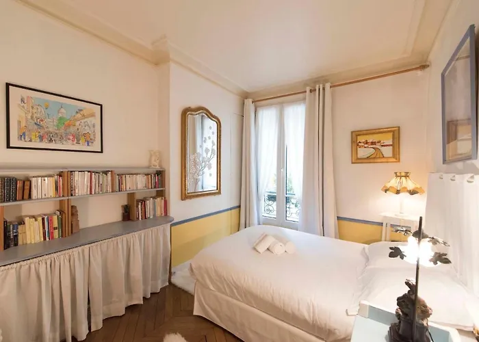 Apartamento Veeve - Painting The Streets Of Pigalle París