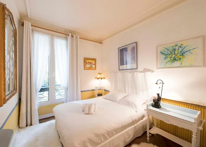Apartamento Veeve - Painting The Streets Of Pigalle París