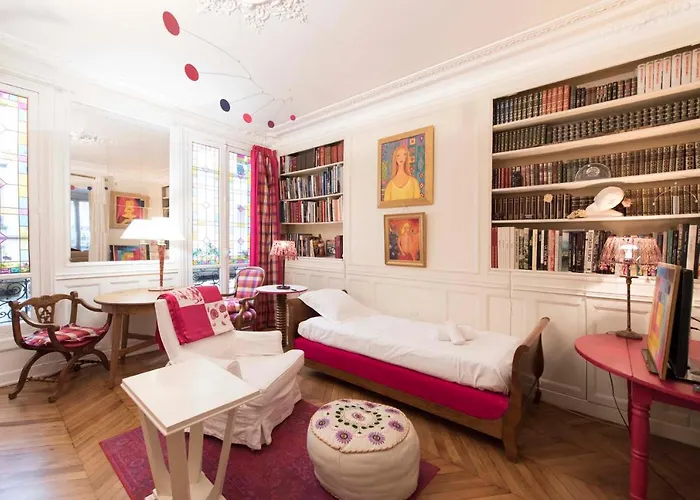 Apartamento Veeve - Painting The Streets Of Pigalle París